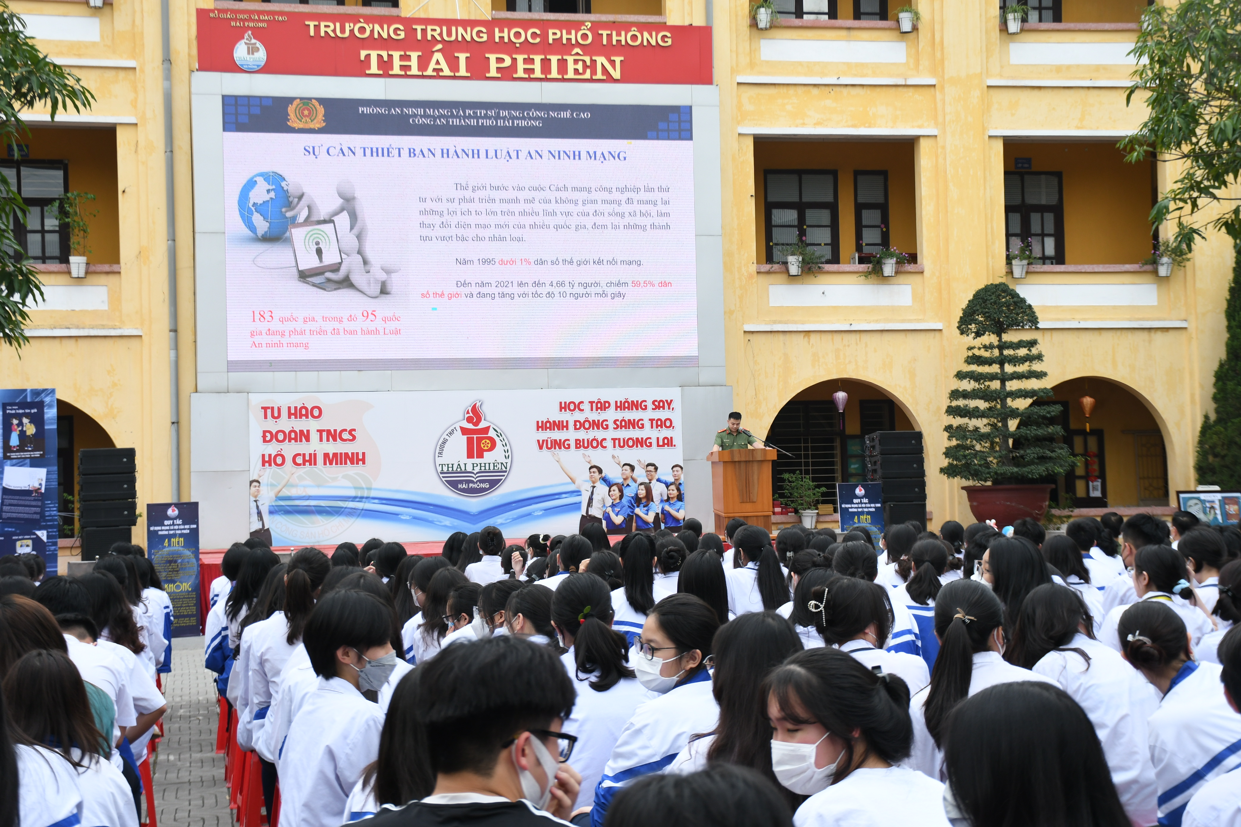 Khối An ninh Nhân dân tăng cường công tác xây dựng Đảng